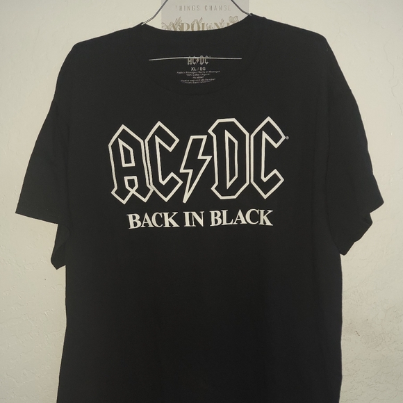 AC⚡DC Back in Black T shirt - Picture 2 of 4